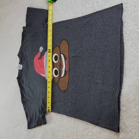 Poop emoji Christmas tshirt Mens S. So fun!!! Black brown red white - Picture 4 of 6